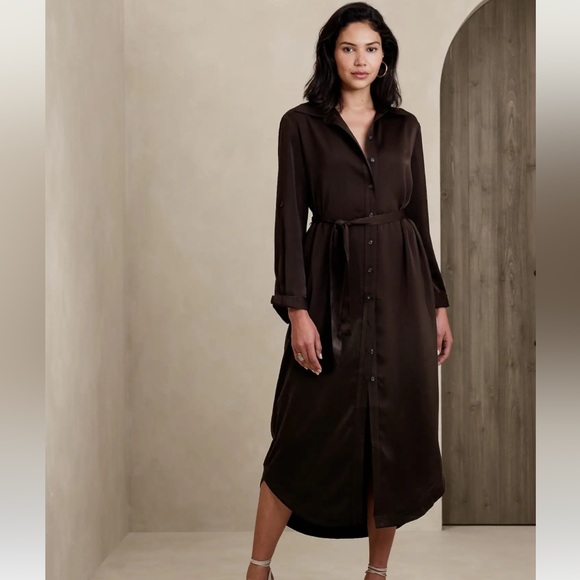 NWT BANANA REPUBLIC SILKY CREPE SHIRTDRESS - Picture 1 of 4